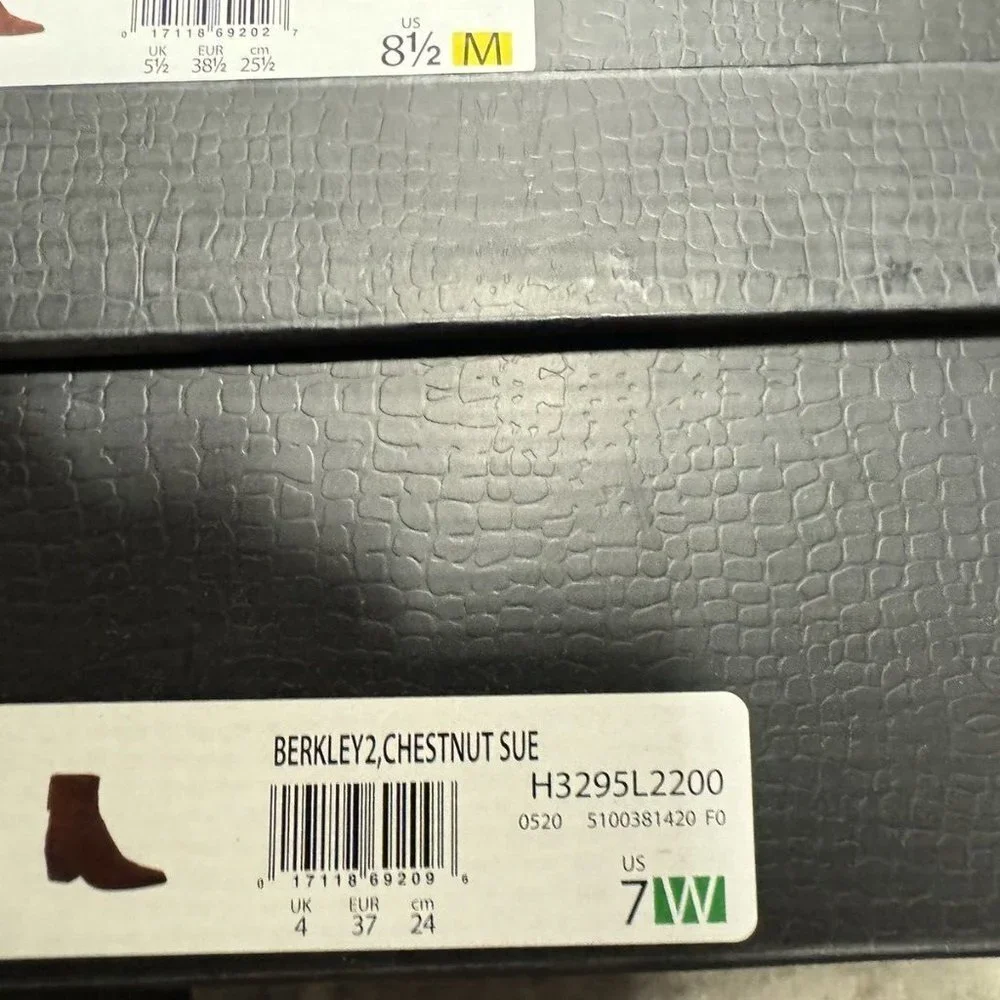 Naturalizer Womens Berkley2 Boot Chestnut Suede Size 7 Wide